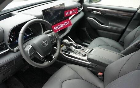 Toyota Highlander, 2026 год, 5 750 000 рублей, 10 фотография