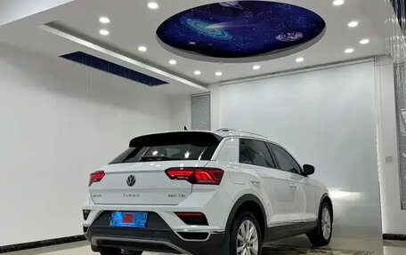 Volkswagen T-Roc I, 2022 год, 1 266 000 рублей, 4 фотография