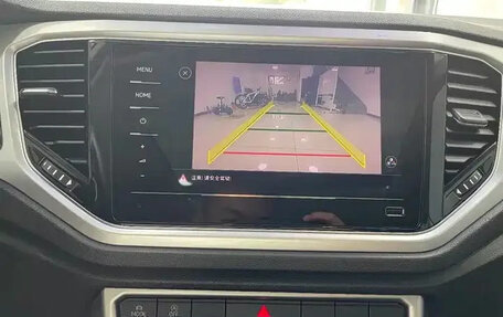 Volkswagen T-Roc I, 2022 год, 1 266 000 рублей, 14 фотография