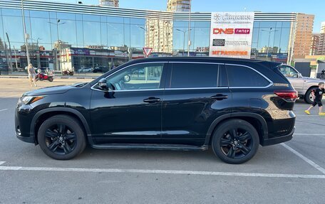 Toyota Highlander III, 2020 год, 3 790 000 рублей, 7 фотография