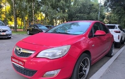Opel Astra J, 2010 год, 675 000 рублей, 1 фотография