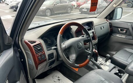 Mitsubishi Pajero III рестайлинг, 2005 год, 859 000 рублей, 10 фотография