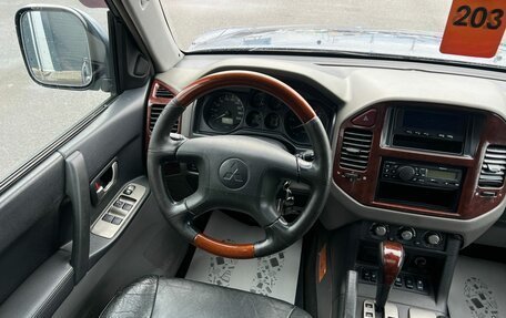 Mitsubishi Pajero III рестайлинг, 2005 год, 859 000 рублей, 14 фотография