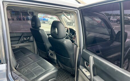 Mitsubishi Pajero III рестайлинг, 2005 год, 859 000 рублей, 20 фотография