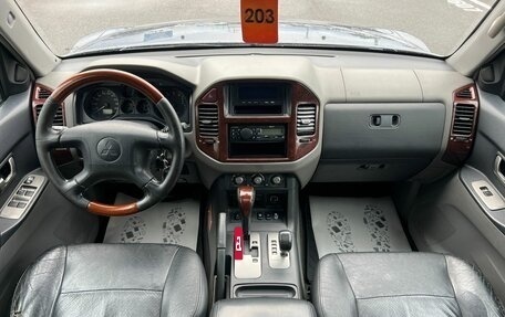 Mitsubishi Pajero III рестайлинг, 2005 год, 859 000 рублей, 16 фотография