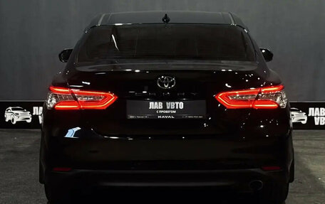 Toyota Camry, 2021 год, 2 850 000 рублей, 7 фотография