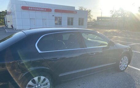 Skoda Superb III рестайлинг, 2012 год, 990 000 рублей, 2 фотография