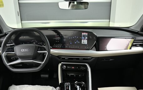 Audi Q5, 2025 год, 7 000 700 рублей, 7 фотография