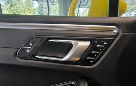 Porsche Macan I рестайлинг, 2024 год, 8 990 000 рублей, 11 фотография
