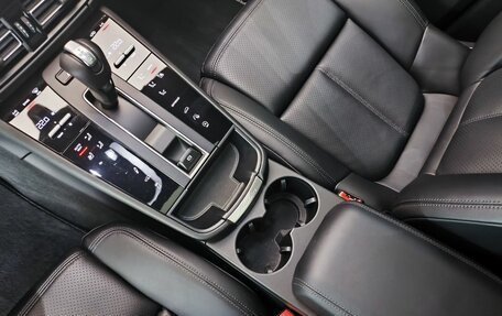 Porsche Macan I рестайлинг, 2024 год, 8 990 000 рублей, 16 фотография