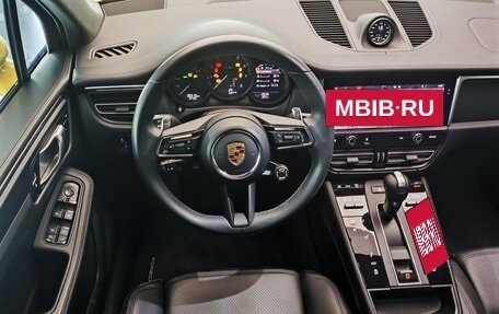 Porsche Macan I рестайлинг, 2024 год, 8 990 000 рублей, 15 фотография