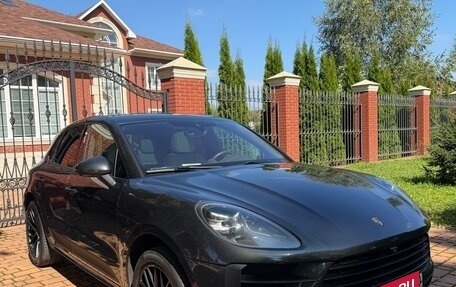 Porsche Macan I рестайлинг, 2020 год, 6 000 000 рублей, 2 фотография