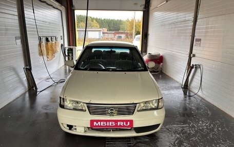 Nissan Sunny B15, 2003 год, 210 000 рублей, 3 фотография