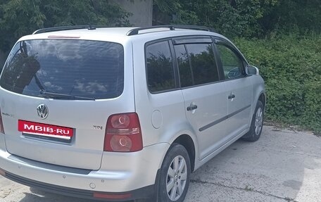 Volkswagen Touran III, 2008 год, 619 000 рублей, 4 фотография
