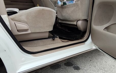 Toyota Gaia, 2001 год, 365 000 рублей, 17 фотография