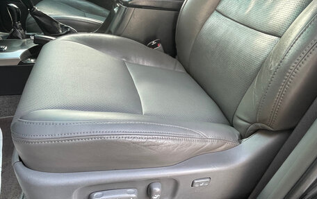 Toyota Land Cruiser Prado 120 рестайлинг, 2006 год, 1 890 000 рублей, 14 фотография