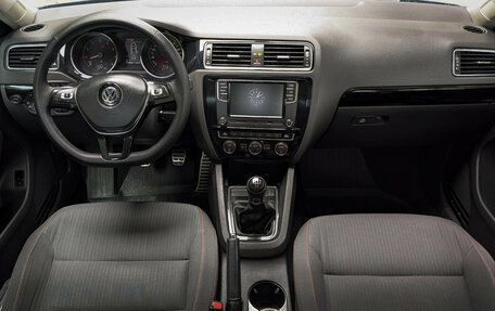 Volkswagen Jetta VI, 2018 год, 1 199 500 рублей, 8 фотография