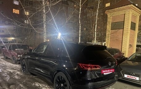 Volkswagen Touareg III, 2020 год, 6 100 000 рублей, 7 фотография