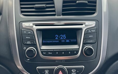 Hyundai Solaris II рестайлинг, 2014 год, 1 079 000 рублей, 17 фотография