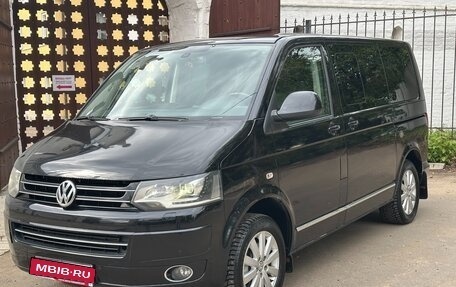 Volkswagen Multivan T5, 2011 год, 2 500 000 рублей, 1 фотография