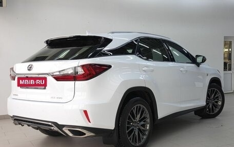 Lexus RX IV рестайлинг, 2019 год, 4 640 000 рублей, 2 фотография