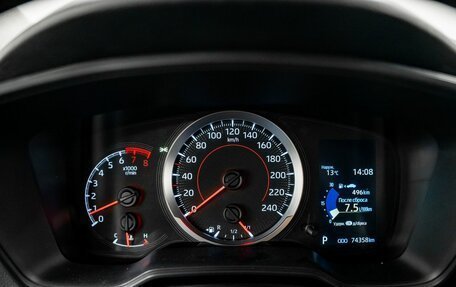 Toyota Corolla, 2019 год, 2 000 000 рублей, 11 фотография