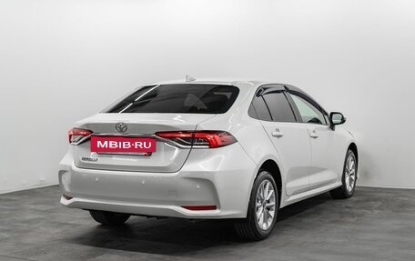 Toyota Corolla, 2019 год, 2 000 000 рублей, 4 фотография