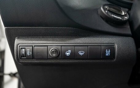 Toyota Corolla, 2019 год, 2 000 000 рублей, 19 фотография