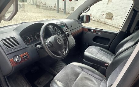 Volkswagen Multivan T5, 2011 год, 2 500 000 рублей, 9 фотография