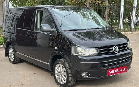 Volkswagen Multivan T5, 2011 год, 2 500 000 рублей, 2 фотография