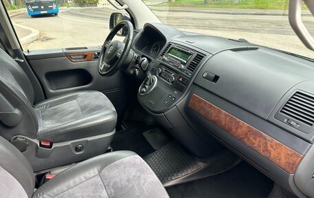 Volkswagen Multivan T5, 2011 год, 2 500 000 рублей, 12 фотография