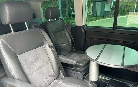 Volkswagen Multivan T5, 2011 год, 2 500 000 рублей, 13 фотография