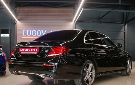 Mercedes-Benz E-Класс, 2020 год, 3 380 000 рублей, 6 фотография