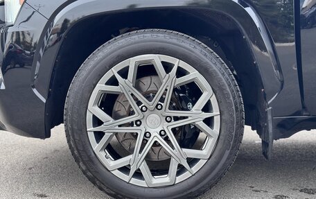 Toyota Sequoia, 2023 год, 13 900 000 рублей, 10 фотография