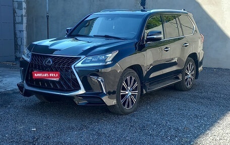 Lexus LX III, 2018 год, 7 500 000 рублей, 1 фотография