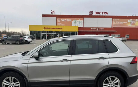 Volkswagen Tiguan II, 2020 год, 2 720 000 рублей, 3 фотография