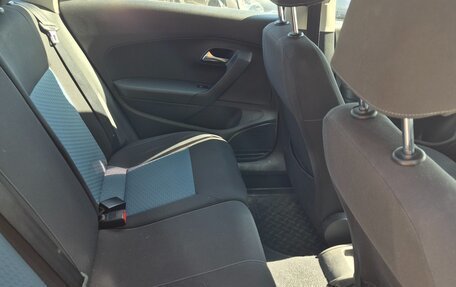 Volkswagen Polo VI (EU Market), 2013 год, 800 000 рублей, 7 фотография