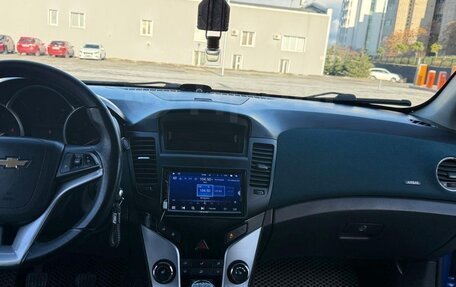 Chevrolet Cruze II, 2011 год, 750 000 рублей, 8 фотография
