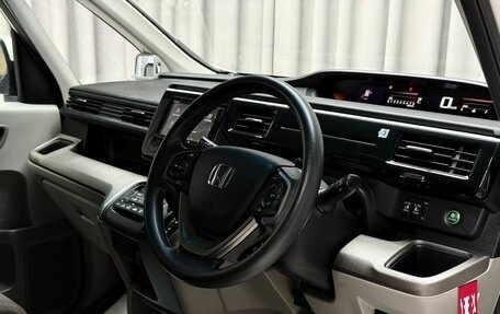 Honda Stepwgn IV, 2020 год, 2 299 000 рублей, 11 фотография