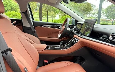 Geely Emgrand, 2026 год, 1 175 000 рублей, 10 фотография