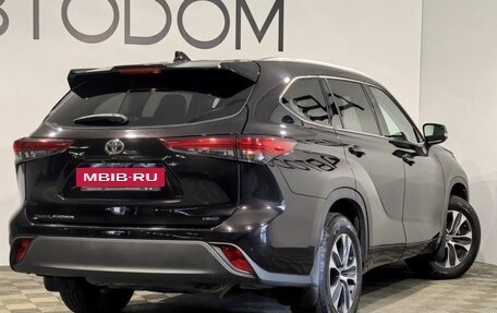Toyota Highlander, 2021 год, 4 790 000 рублей, 2 фотография