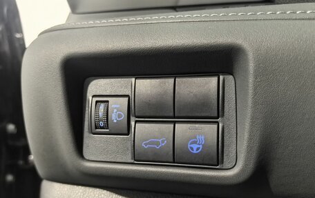 Toyota Highlander, 2021 год, 4 790 000 рублей, 21 фотография
