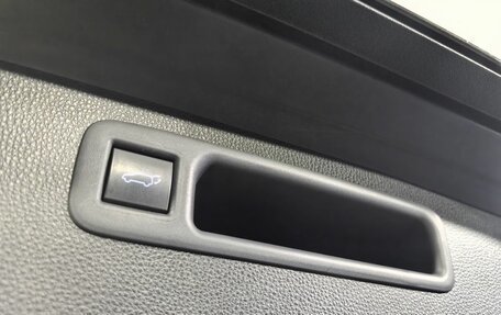 Toyota Highlander, 2021 год, 4 790 000 рублей, 27 фотография