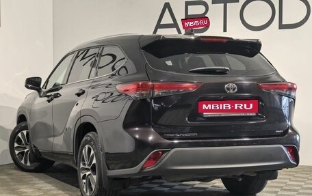 Toyota Highlander, 2021 год, 4 790 000 рублей, 29 фотография