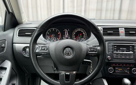 Volkswagen Jetta VI, 2011 год, 1 199 000 рублей, 20 фотография