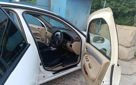 Nissan Bluebird Sylphy II, 2001 год, 330 000 рублей, 5 фотография