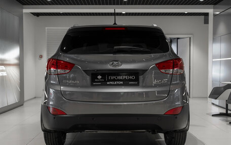 Hyundai ix35 I рестайлинг, 2013 год, 1 070 000 рублей, 6 фотография