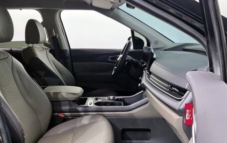 KIA Carnival, 2025 год, 5 190 000 рублей, 6 фотография
