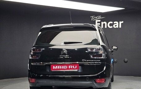 Citroen C4 SpaceTourer I, 2022 год, 1 245 000 рублей, 4 фотография