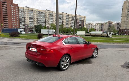 Jaguar XE I рестайлинг, 2019 год, 2 900 000 рублей, 3 фотография